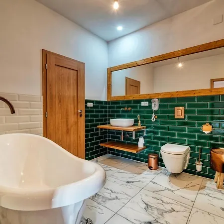 Pivní Hotel 3*