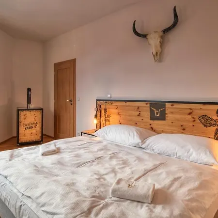 Pivni Nepomuk (Plzen-South)