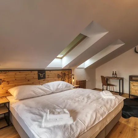 Pivni Nepomuk (Plzen-South)