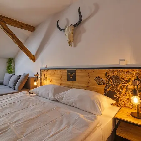 Pivni Nepomuk (Plzen-South)